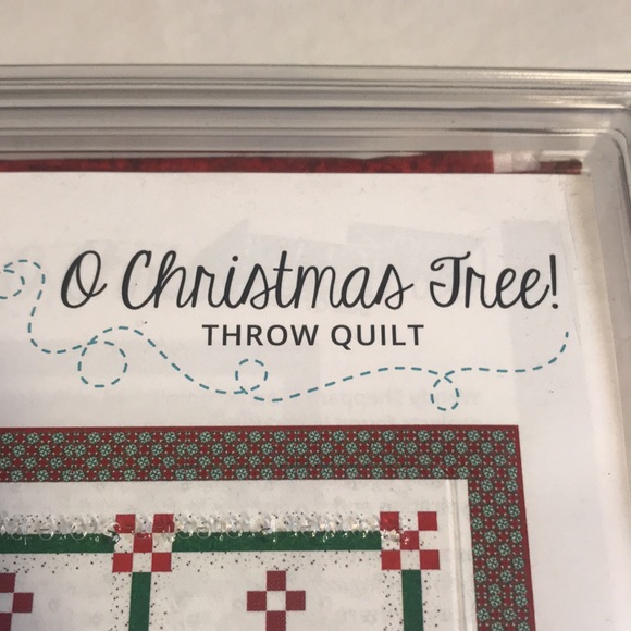 54x66 pieced quilt. Never opened - Picture 2 of 11